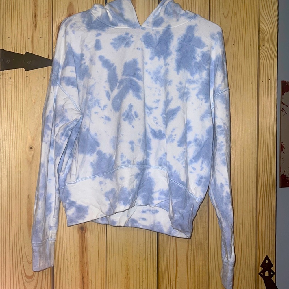 Aerie “offline” tie-dye hoodie